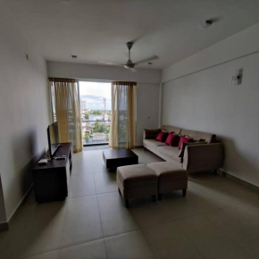3 Bedroom Apartment in close proximity to Beach